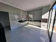 Casa / Sobrado para Venda em Uberlândia/MG Minas Gerais...