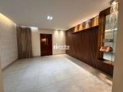 Casa / Sobrado para Venda em Uberlândia/MG Nossa Senhora...