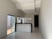 Casa / Sobrado para Venda em Uberlândia/MG Novo Mundo 3...