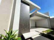 Casa / Sobrado para Venda em Uberlândia/MG Novo Mundo 3...