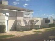 Casa / Sobrado para Venda em Uberlândia/MG Novo Mundo 5...