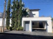 Casa / Sobrado para Venda em Uberlândia/MG Pampulha 3...