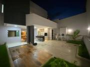 Casa / Sobrado para Venda em Uberlândia/MG Pampulha 5...