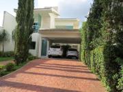Casa / Sobrado para Venda em Uberlândia/MG Presidente...