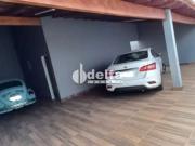 Casa / Sobrado para Venda em Uberlândia/MG São Jorge 2...