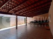 Casa / Sobrado para Venda em Uberlândia/MG Santa Luzia 3...
