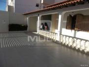 Casa / Sobrado para Venda em Uberlândia/MG Santa Mônica...