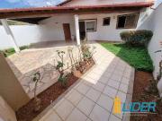 Casa / Sobrado para Venda em Uberlândia/MG Santa Mônica...