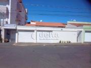 Casa / Sobrado para Venda em Uberlândia/MG Santa Mônica...