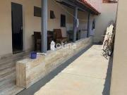 Casa / Sobrado para Venda em Uberlândia/MG Santa Mônica...