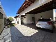 Casa / Sobrado para Venda em Uberlândia/MG Santa Mônica...