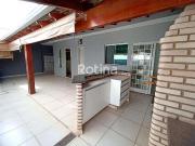 Casa / Sobrado para Venda em Uberlândia/MG Santa Rosa 4...