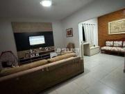 Casa / Sobrado para Venda em Uberlândia/MG Umuarama 3...