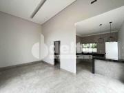 Casa / Sobrado para Venda em Uberlândia/MG Vigilato...
