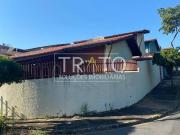 Casa / Sobrado para Venda em Valinhos/SP Jardim Itapuã 4...