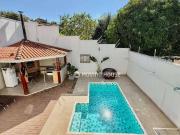 Casa / Sobrado para Venda em Valinhos/SP Lenheiro 4 Quartos