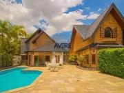 Casa / Sobrado para Venda em Valinhos/SP Village...