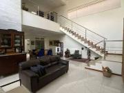 Casa / Sobrado para Venda em Varginha/MG Centro 3 Quartos