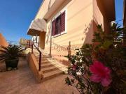 Casa / Sobrado para Venda em Varginha/MG Rezende 4 Quartos