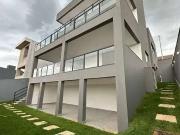 Casa / Sobrado para Venda em Vespasiano/MG Alphaville 4...