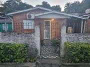 Casa / Sobrado para Venda em Viamão/RS Cecília 4 Quartos