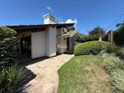 Casa / Sobrado para Venda em Viamão/RS São Lucas 4 Quartos Casa / Sobrado para Venda em Viamão/RS São Lucas 4 Quartos