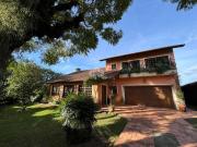 Casa / Sobrado para Venda em Viamão/RS São Lucas 4 Quartos