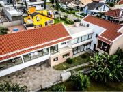 Casa / Sobrado para Venda em Viamão/RS São Lucas 5 Quartos