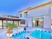 Casa / Sobrado para Venda em Vila Velha/ES Interlagos 4...