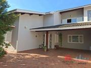 Casa / Sobrado para Venda em Vinhedo/SP Bosque 3 Quartos