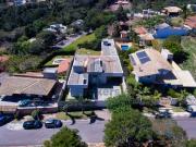 Casa / Sobrado para Venda em Vinhedo/SP Caixa D´Água 3...