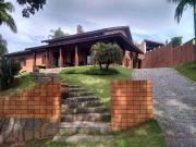 Casa / Sobrado para Venda em Vinhedo/SP Marambaia 4 Quartos