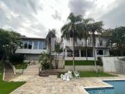 Casa / Sobrado para Venda em Vinhedo/SP Marambaia 4 Quartos