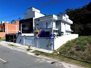 Casa / Sobrado para Venda em Vinhedo/SP Pinheirinho 3...