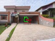 Casa / Sobrado para Venda em Vinhedo/SP Pinheirinho 4...