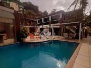 Casa / Sobrado para Venda em Vitória/ES de Lourdes 5 Quartos