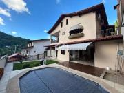 Casa / Sobrado para Venda em Vitória/ES Fradinhos 4 Quartos