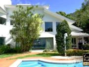 Casa / Sobrado para Venda em Vitória/ES Fradinhos 5 Quartos