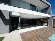 Casa / Sobrado para Venda em Votorantim/SP Alphaville...