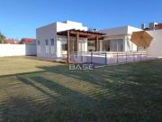 Casa / Sobrado para Venda em Xangri Lá/RS Centro 1 Quartos