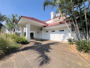 Casa / Sobrado para Venda em Xangri Lá/RS Condomínio...