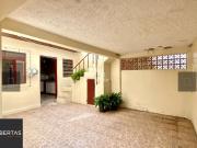 Casa Sobrado Ã venda com 3 dormitÃ³rios! No Morro Santana