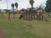 Casa Sobrado Ã venda no CondomÃnio Eco Garden Residence...