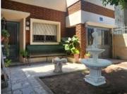 CASA SOBRE AVENIDA CON ASCENSOR 3 DORMITORIOS