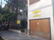 CASA SOBRE LAVALLE E/ CONESA Y ALBERDI EXCELENTE ZONA...