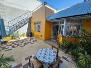 CASA SOBRE LOTE 8.66 x 22.40 CON GARAGE, PATIO, TERRAZA...