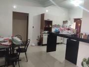 Casa Sobreloja com 03 barracao nos fundos no Parque das...