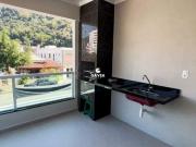 Casa sobreposta a venda no Marapé em Santos