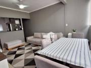 Casa Sobreposta em Condomínio Fechado com 2 dormitórios...