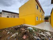 Casa sobreposta em Itanhaém